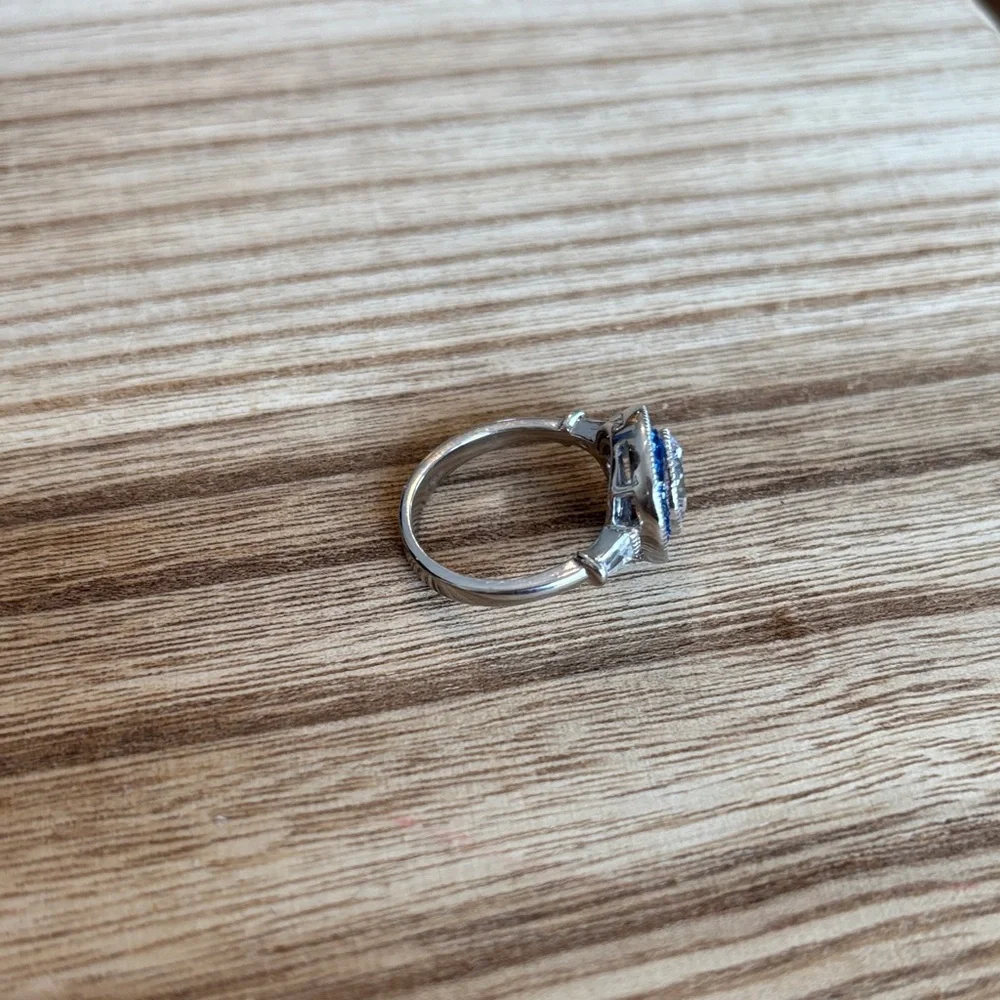 Elegant Silver‎ 925 and Blue Women's Ring Size 7